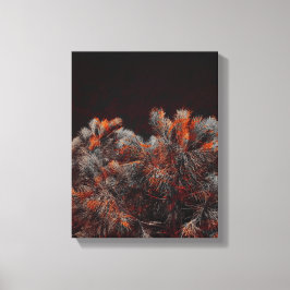 オレンジ色の斑点のある松のデジタルアート キャンバスプリント