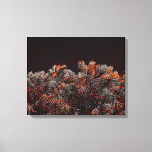 オレンジ色の斑点のある松のデジタルアート キャンバスプリント (正面)