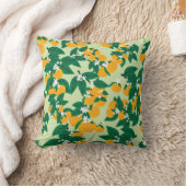 オレンジ色の果実：緑のヴィンテージパターン。 クッション (ブランケット)