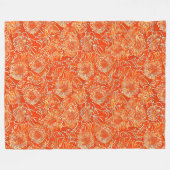 オレンジ色の柔らかい花 フリースブランケット (正面(横))