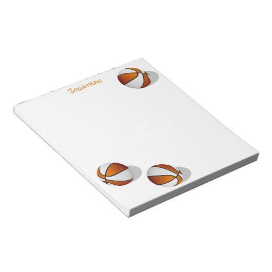 オレンジ色の白いバスケット名前をカスタムする ノートパッド (アングル)