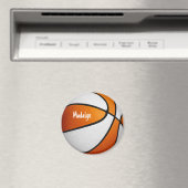 オレンジ色の白チームカラーズバスケットボール マグネット (インサイチュ (食洗機))