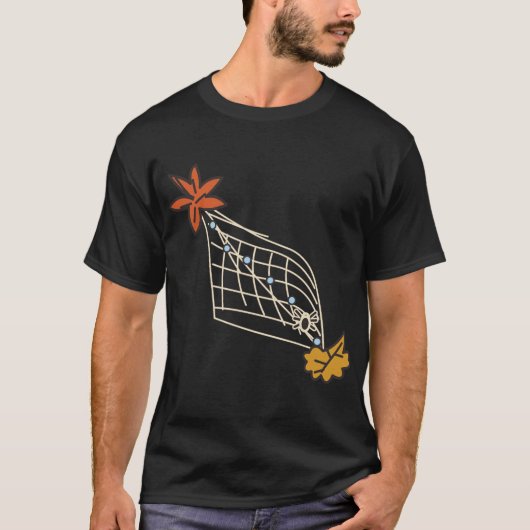 オレンジ色の秋の葉と水滴のクモの巣 Tシャツ (正面)