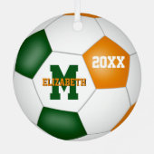 オレンジ色の緑の女の子の男の子チームカラーサッカー メタルオーナメント (裏面)