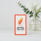 オレンジ色の羽根ペンのロゴ | ホワイトマーブル 名刺 (スタンド正面)