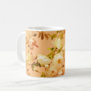 オレンジ色の背景にロマンチックな白いバラ コーヒーマグカップ