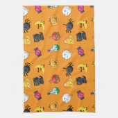 オレンジ色の背景を持つ可愛いハロウィンパターン キッチンタオル (縦)