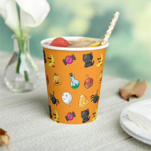 オレンジ色の背景を持つ可愛いハロウィンパターン 紙コップ
