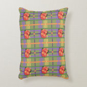 オレンジ色の花とモスグリーンの格子枕 アクセントクッション (正面(垂直))