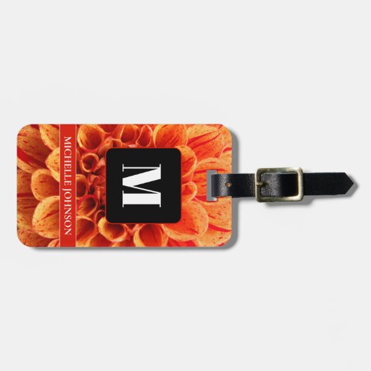 オレンジ色の花とモノグラムのラゲッジタグ ラゲッジタグ (正面横)