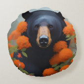 オレンジ色の花を咲かせた黒熊 ラウンドクッション (裏面)