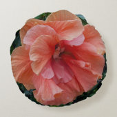 オレンジ色の花写真枕 ラウンドクッション (裏面)