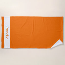 オレンジ色の花嫁の名前の書道シックエレガント ビーチタオル
