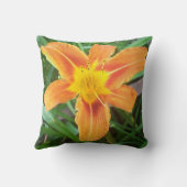 オレンジ色の花 クッション (裏面)