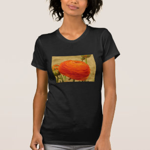 オレンジ色の花 Tシャツ