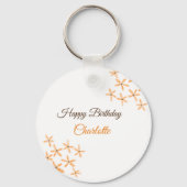 オレンジ色の茶色の花のハッピーバースデー追加の名前のかわいこちゃん キーホルダー (裏面)