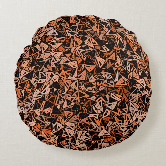 オレンジ色の茶色の黒い三角形のシームレスなパターン ラウンドクッション (正面)