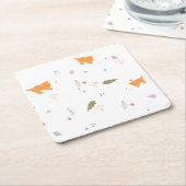 オレンジ色の虎猫と葉のパターン スクエアペーパーコースター (アングル)