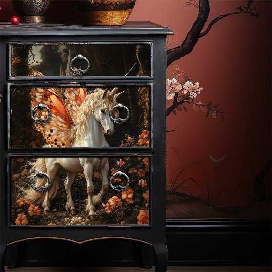 オレンジ色の蝶の翼のユニコーンのデコパージュ 薄葉紙