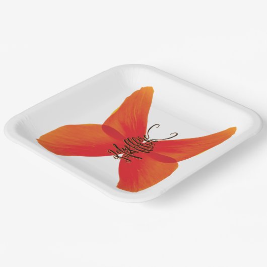 オレンジ色の赤いケシの蝶あなたの名前 ペーパープレート (傾斜あり)