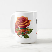 オレンジ色の赤いバラとカメレオン コーヒーマグカップ (正面左)