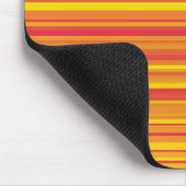 オレンジ色の赤い黄色のストライプ マウスパッド (コーナー)