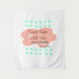 オレンジ色の雲がきらきらと小さな星たちと緑  タペストリー