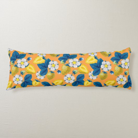 オレンジ色の黄色いイチゴ ボディピロー (正面)