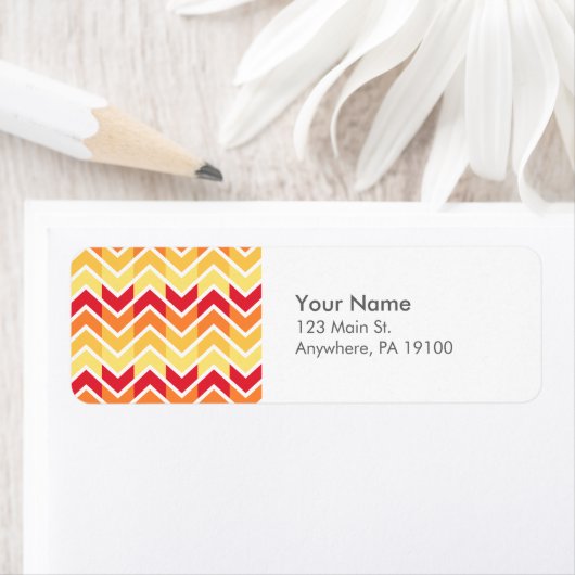 オレンジ色の黄色い山形の幾何学的デザイン色 ラベル (インサイチュ)