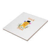 オレンジ色の黄色のハロウィーン幽霊のトリックまたはトリート追加n タイル (側面)