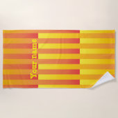 オレンジ色の黄色のパーソナライズパタストライプのーン ビーチタオル (正面)