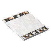 オレンジ色の黒猫 ノートパッド (アングル)