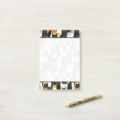 オレンジ色の黒猫 ポストイット (デスク上)