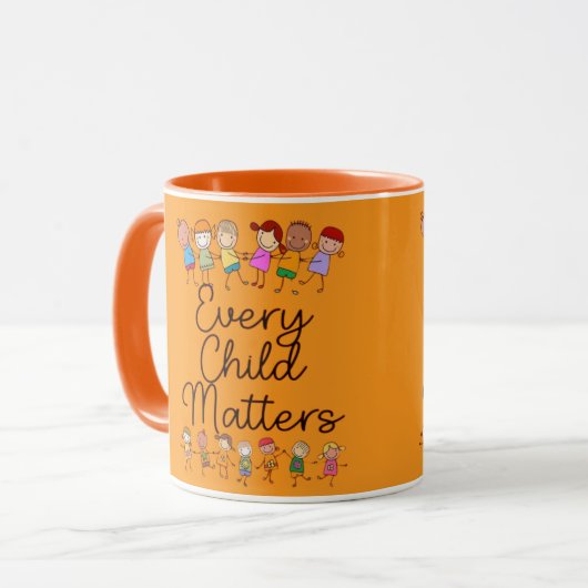 オレンジ色のEvery Child Mattersマグカップ マグカップ (正面左)