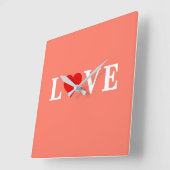 オレンジ色のLOVEとハートロマンエレガントチック スクエア壁時計 (傾斜)