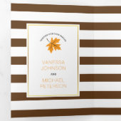 オレンジ葉色のメエデと茶色のストライプ秋の結婚式 三つ折り招待状 (内部最初)