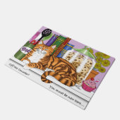 オレンジ虎猫キッチンカウンター上猫 ドアマット (アングル)