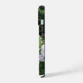 オレンジ蝶と白い花 iPhone 15ケース (左側面)