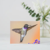 オレンジ飛んでいると紫を見るハミングバード ポストカード (スタンド正面)