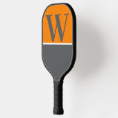オレンジ&グレーカレッジチームカラーズモノグラム ピックルボールラケット (左)