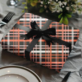 オレンジ、ピンク、およびブラックのハロウィーンプレイドパターン ラッピングペーパー