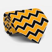 オレンジ、白黒ジグザグ形のストライプのなタイ ネクタイ (ロール)