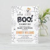 オレンジ 黒 小さな ブー 幽霊少女 ベイビーシャワー 招待状 (スタンド正面)
