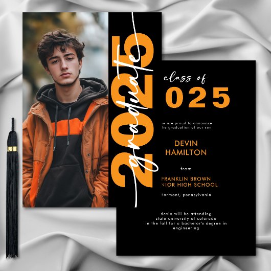 オレンモダンジはっきりしたタイポグラフィグラード発表 招待状