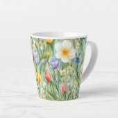 オロсフル春フローラフィールド。絵画の カフェラテマグ (右アングル)