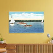 オワスコ湖の帆とモーターボートの眺め キャンバスプリント (インサイチュ (リビング))