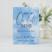 オンクラウドナイン書道ブルーブライダルシャワー感謝してい サンキューカード (スタンド正面)