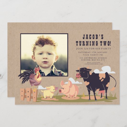 オンザファーム納屋周囲の庭子供の誕生日フォト招待状 招待状 (正面/裏面)