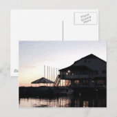 オンタリオ州キングストンの湖のウォーターフロントでトワイライト ポストカード (正面/裏面)