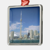 オンタリオ州トロントのCNタワーとスカイドーム メタルオーナメント (左)